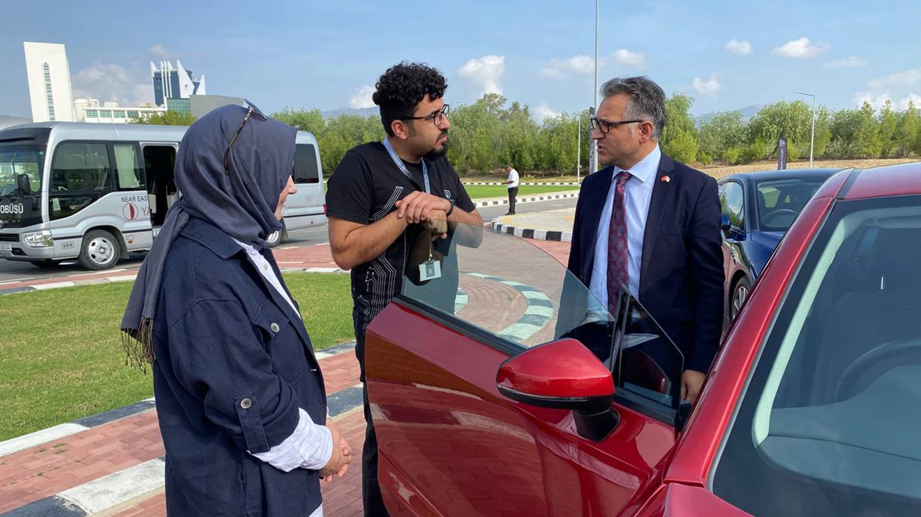 Rektör Aksoy, KKTC’nin yerli otomobili GÜNSEL ile test sürüşü yaptı